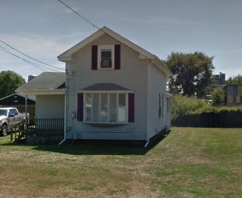 Primary Photo - 708 W 1st St