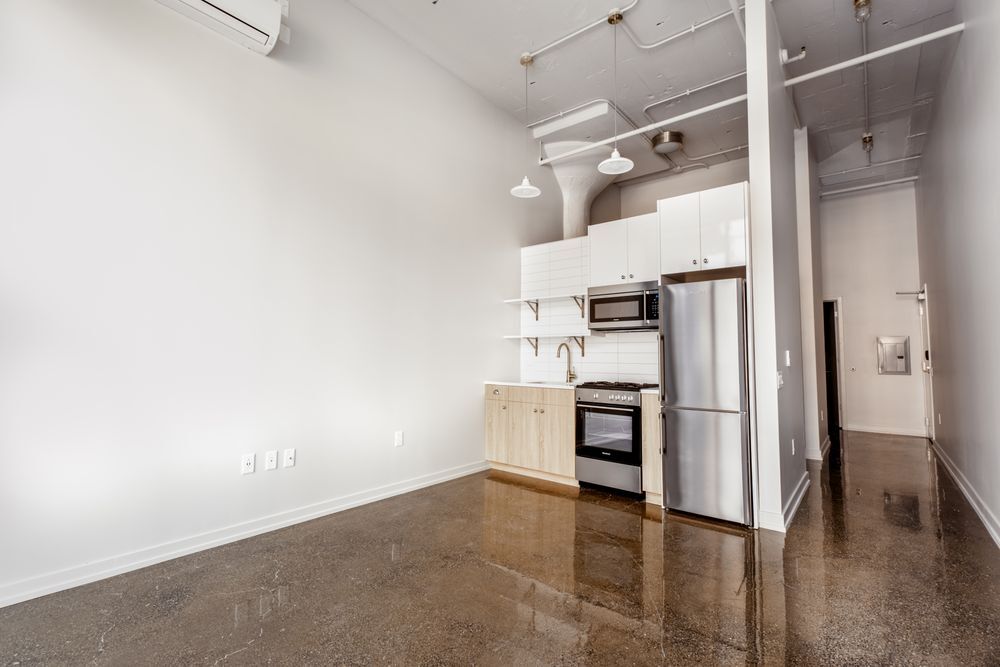Building Photo - 154 W Erie St