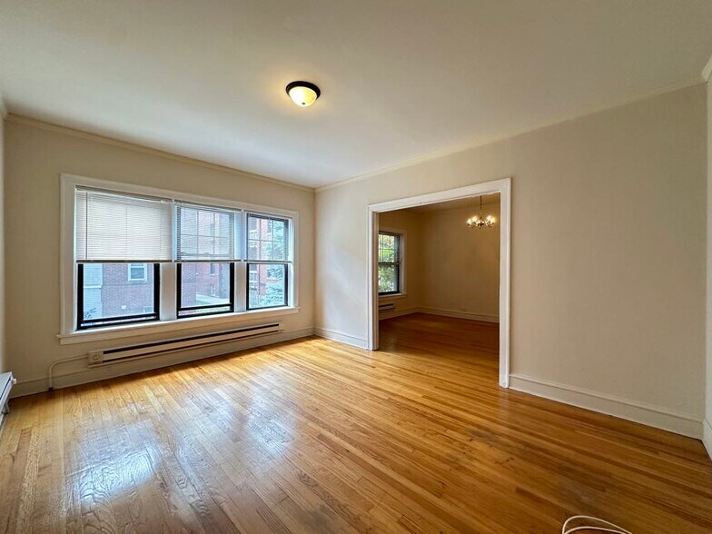 Building Photo - 1030 Dempster St