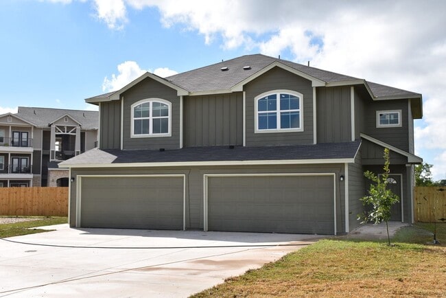 Primary Photo - Town home for rent