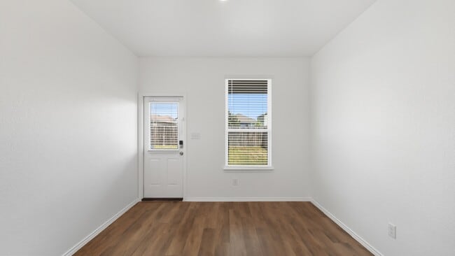 Building Photo - 741 Heartseed Ave