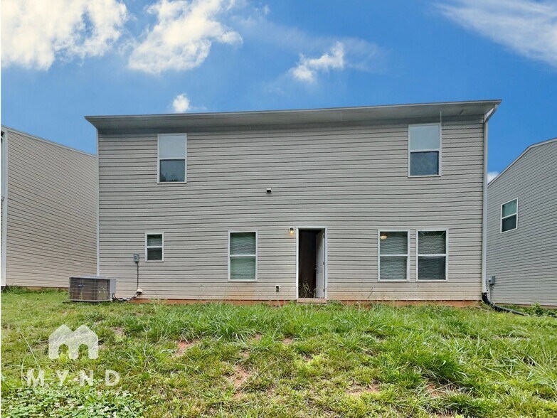 Building Photo - 9809 Old Dowd Rd