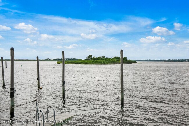 Building Photo - 1332 Ocean Ave