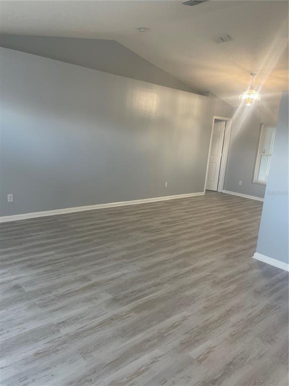 Building Photo - 116 Crescent Ct