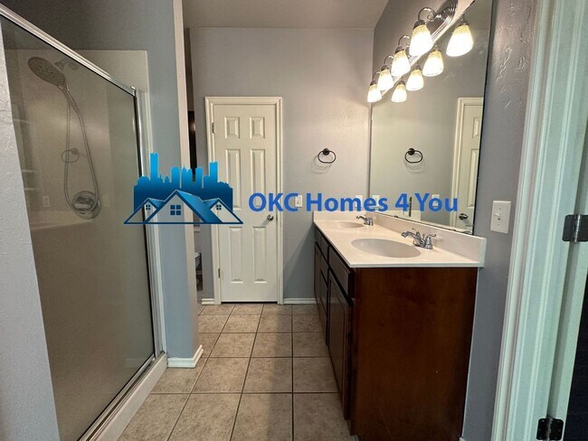 Building Photo - Beautiful Corner Lot in Thomas Trails - 3 bed, 2 bath