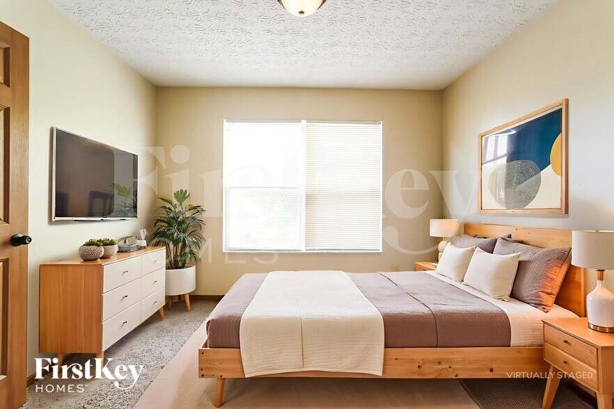 Building Photo - 3955 Rosette Dr