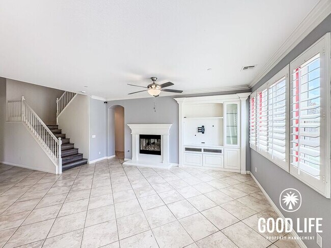 Building Photo - 3896 Lake Cir Dr
