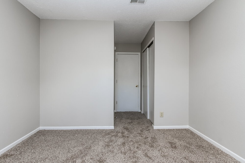 Building Photo - 3015 Redland Ln