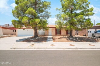 Building Photo - 10337 Galahad Way
