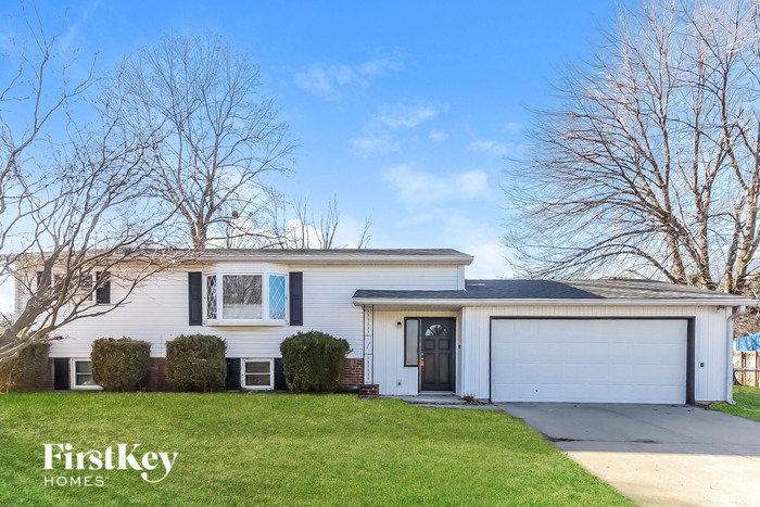 Primary Photo - 8650 Lighthorse Dr