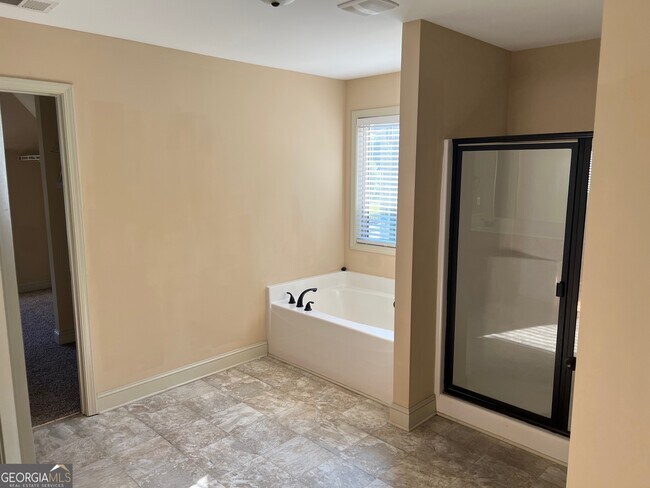 Building Photo - 2675 Tyler Bay Ln