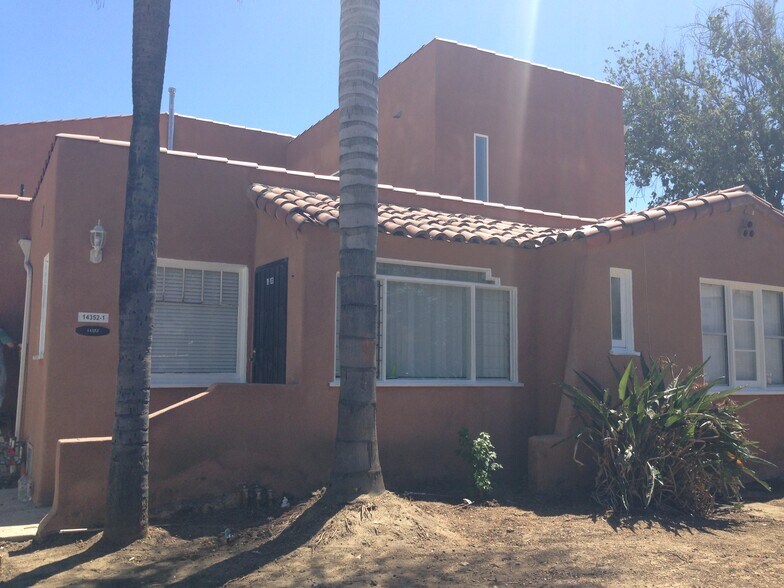 Primary Photo - 14352 Tiara St