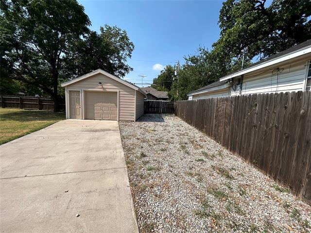 Building Photo - 2901 Galvez Ave