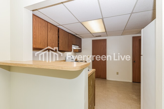 Building Photo - 6382 Nightwind Ct