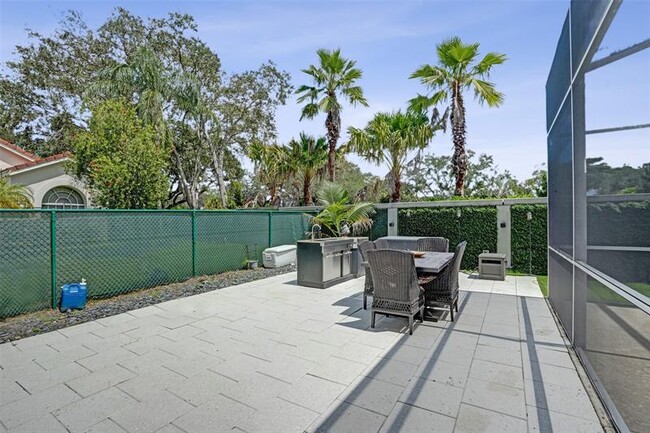 Building Photo - 5056 NW 95th Dr