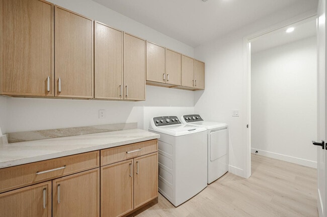 Building Photo - 15006 N Ivory Dr