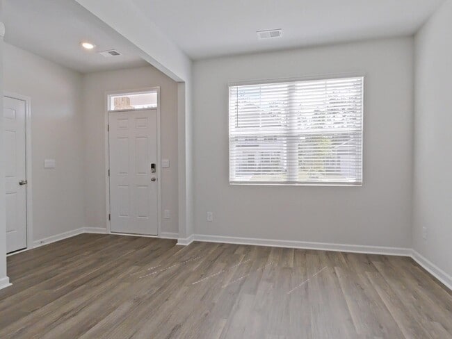 Building Photo - 937 Raghorn Rd