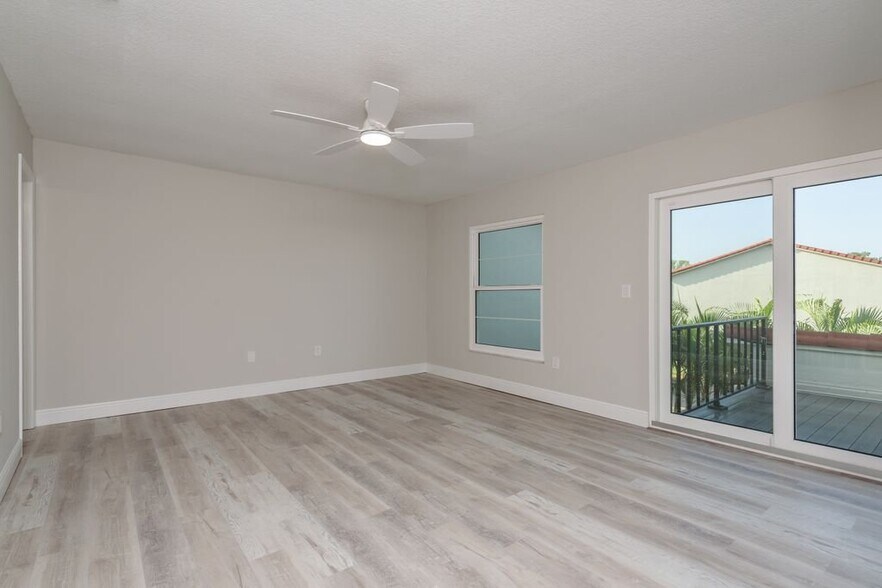 Building Photo - 2700 Bayshore Blvd
