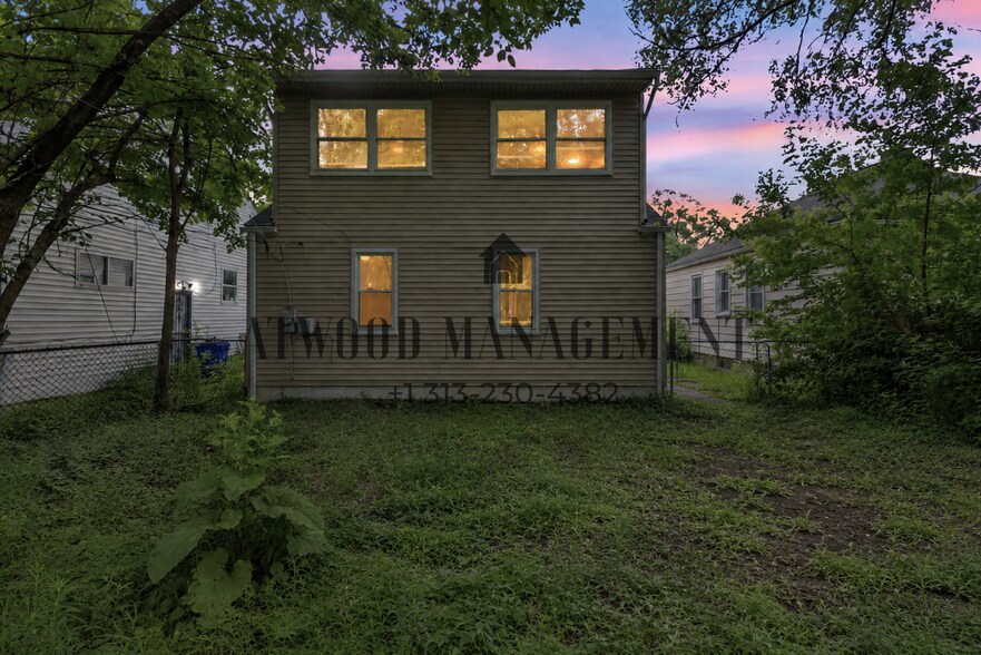 Building Photo - This beautifully updated 3-bedroom, 2-bath single-family home is ready for move-in!