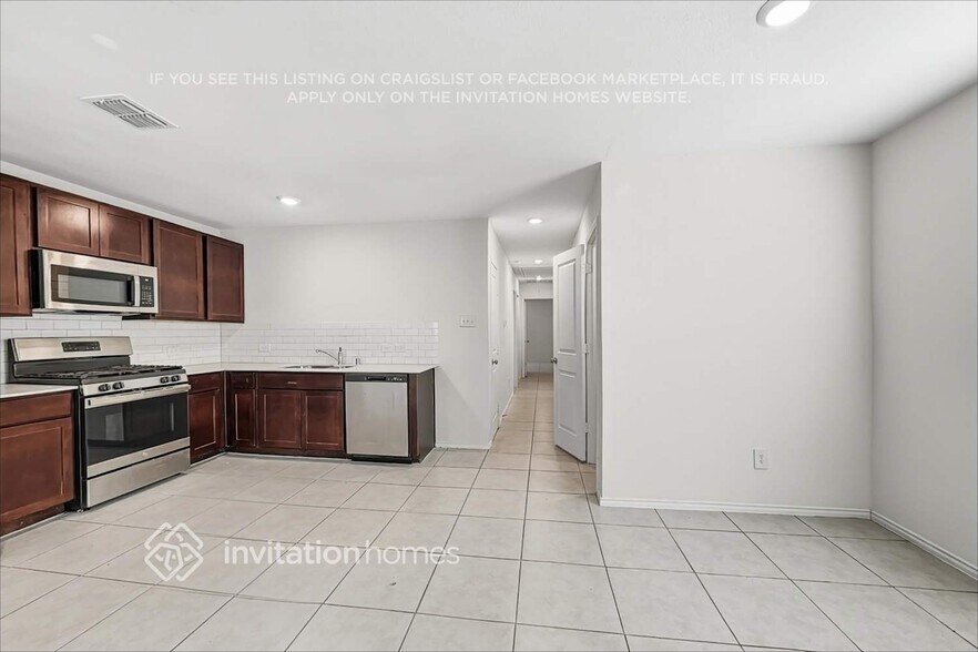 Building Photo - 3407 Big Antero Ln