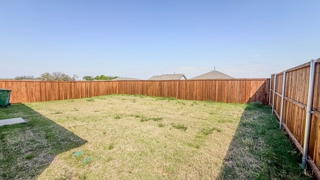 Building Photo - Modern Living | Spacious Layout | Private Backyard Retreat