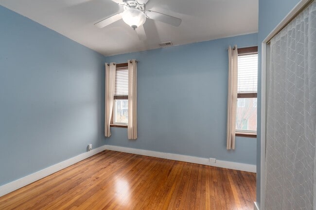 Building Photo - 3-Bedroom, 2-Bathroom in Brewers Hill