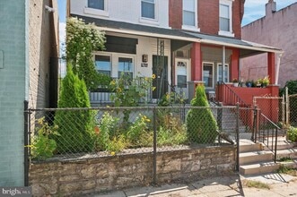 Building Photo - 457 N Edgewood St