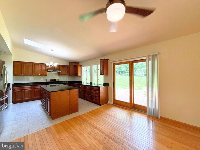 Building Photo - 11505 Alcinda Ln