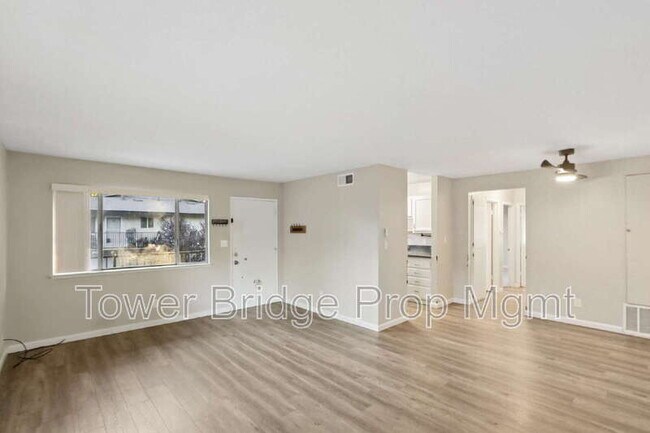Building Photo - 2911 Austin St