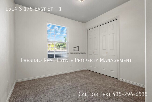 Building Photo - 1514 S 175 E St