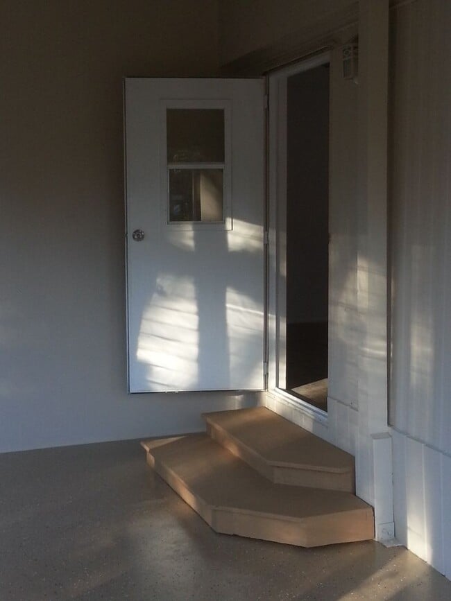 Building Photo - 7503 Jamie Wynell Cir