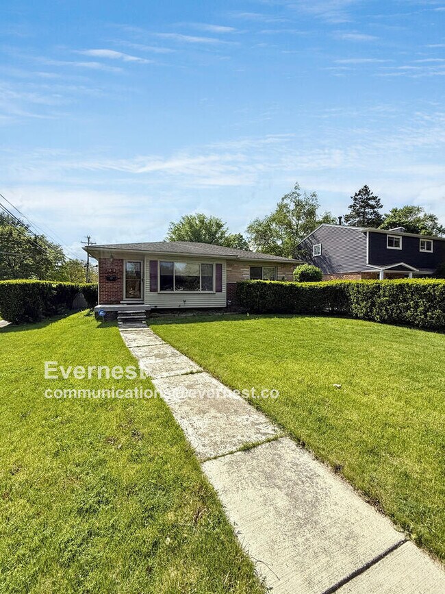 Primary Photo - 2503 Maplewood Ave
