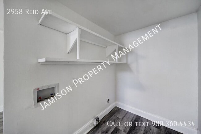 Building Photo - 2958 Reid Ave