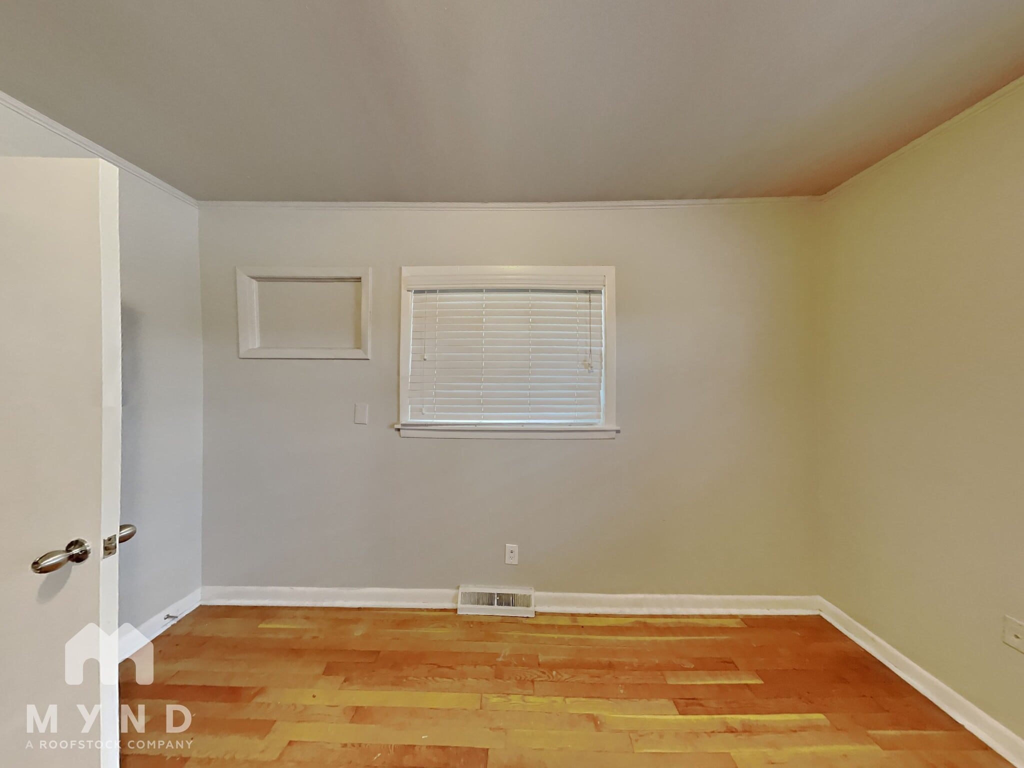 Building Photo - 1733 Morehead Ave