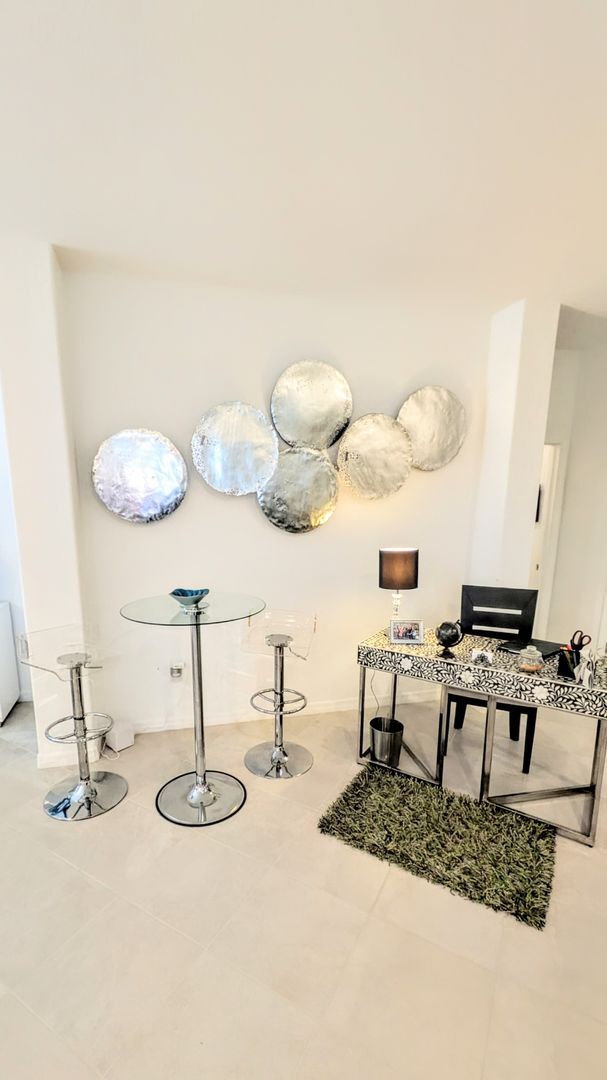 Building Photo - Annual TURNKEY 3 bed 2 bath in the Montserrat