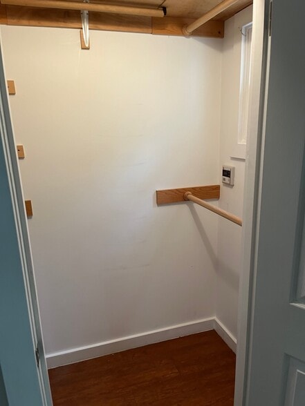 Building Photo - 1684 West Blvd