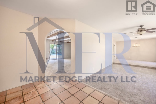 Building Photo - 4Bed/2.5Bath House at 56th/Cactus! $4499 MOVE-IN SPECIAL! Move-In Ready on 04/09/2026!