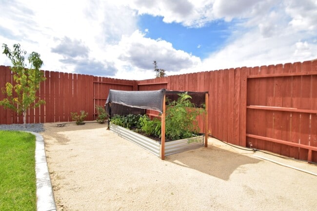 Building Photo - 18662 Ginny Crk Ct