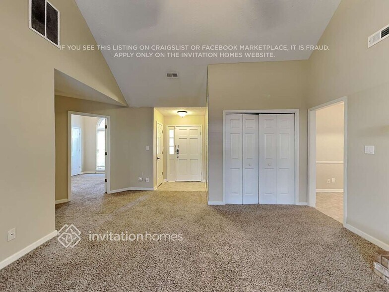 Building Photo - 115 Silver Springs Dr