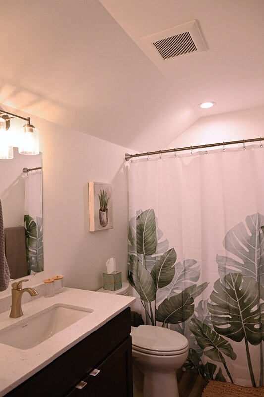 Building Photo - 180 Dustarr Ln