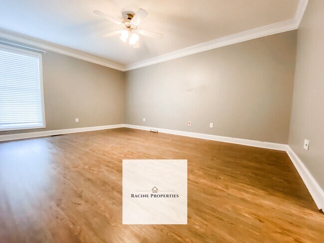 Building Photo - Beautiful Ranch Style Home in Wellford, SC