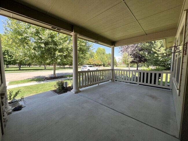 Building Photo - Beautiful 3 bed 2 bath home in The Preserv...