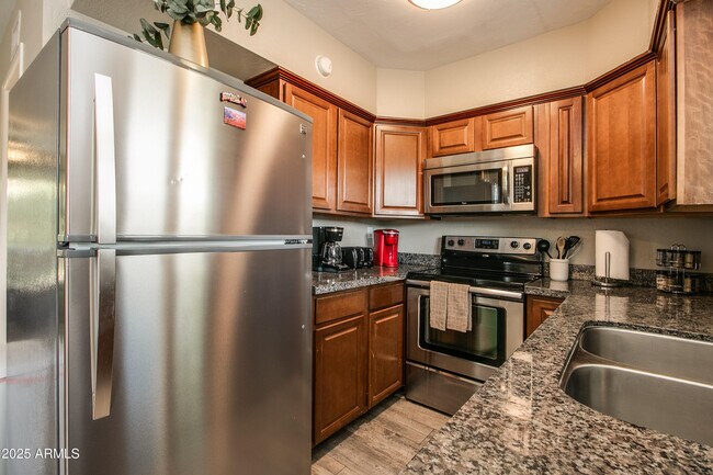 Building Photo - 4600 N 68th St