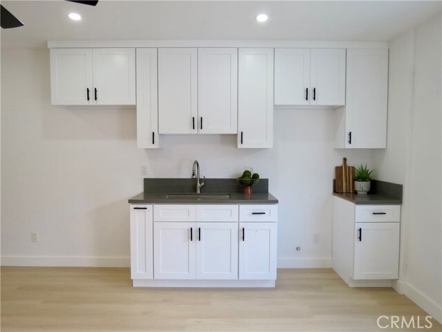 Building Photo - 1226 N Alma Ave