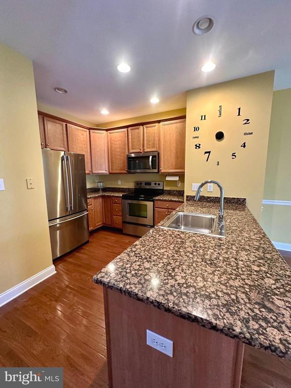 Building Photo - 26 Glacier Dr