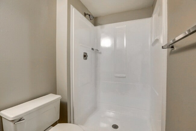 Building Photo - $1,790.95, 2-bed, 2-bath located in Denver