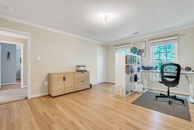 Building Photo - 8308 Comanche Ct