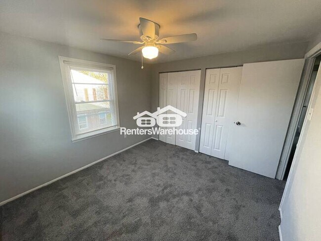 Building Photo - 20 Stewarton Ct