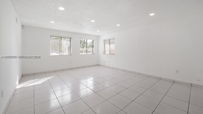Building Photo - 14251 SW 107th Terrace