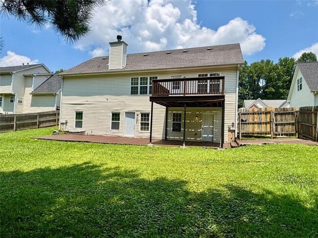 Building Photo - 540 Chandon Way